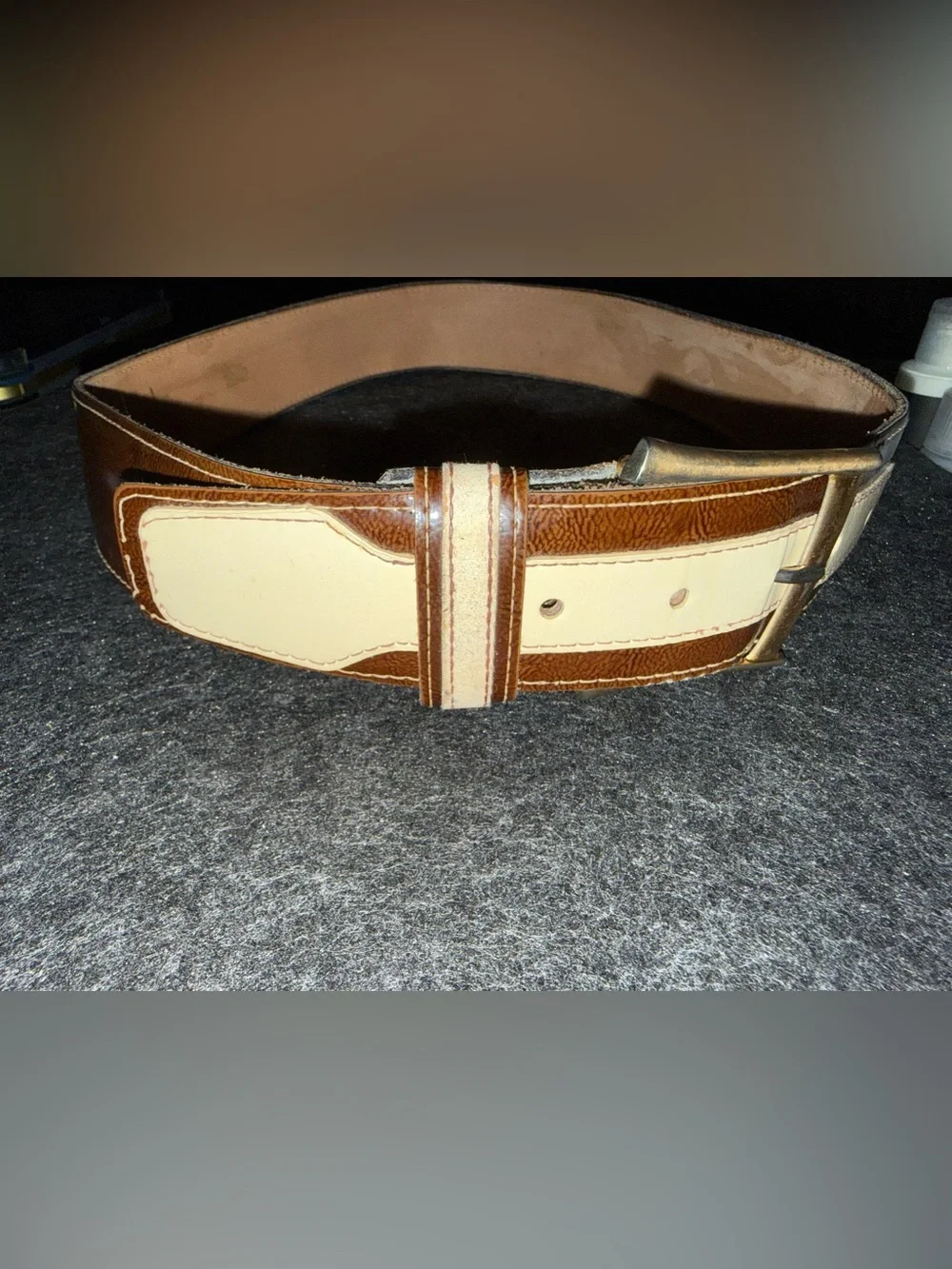 🪎Vintage DuPont Corfam Two-Tone Wide Belt Lined in Suede – Size 32